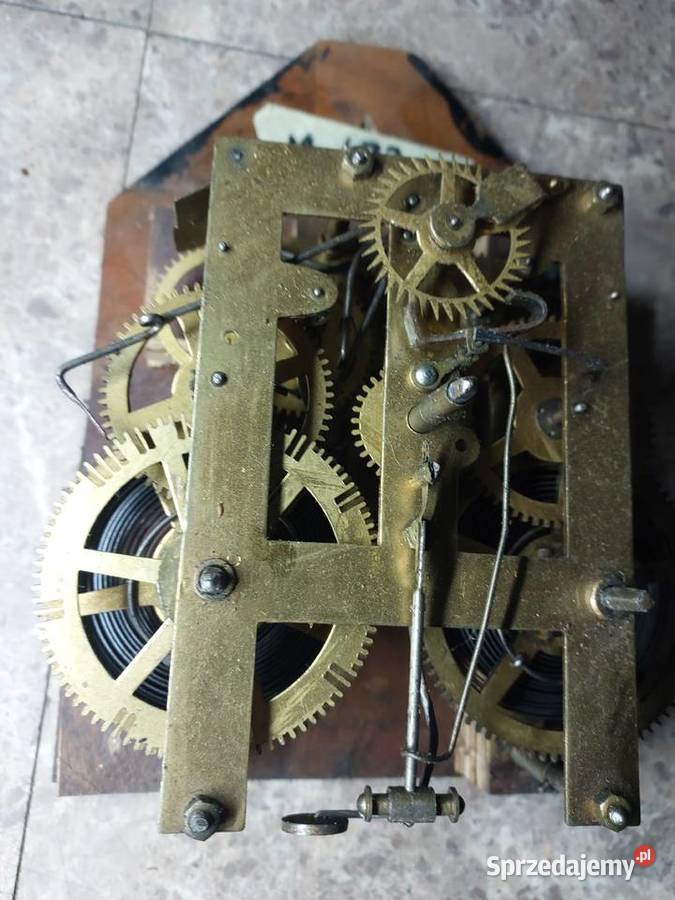M183 Mechanizm starego zegara ściennego Tczew