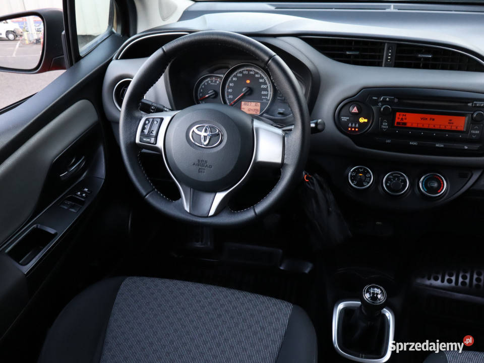 Toyota Yaris 10 VVTi centralny zamek Bielany Wrocławskie