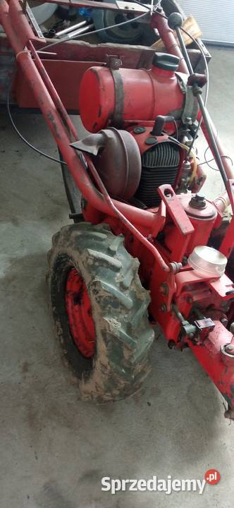 Ciągnik MF 70 jednoosiowy Renault Tarczek