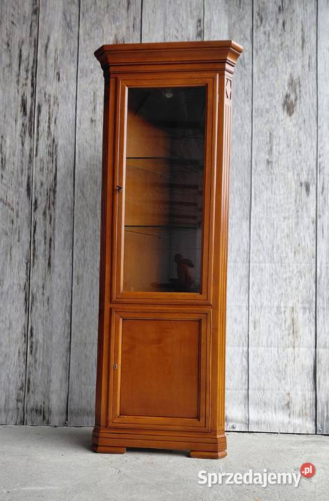 ładna przeszklona witryna narożnikowa SELVA 308 Byczyna