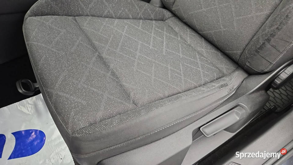 Volkswagen Golf VIII 20 TDI Life Z Polskiego isofix Warszawa sprzedam