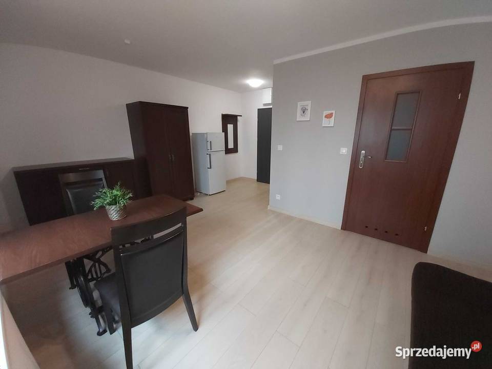 1pok 25met Białowieskiej WINDA2020 Wrocław apartamentowiec