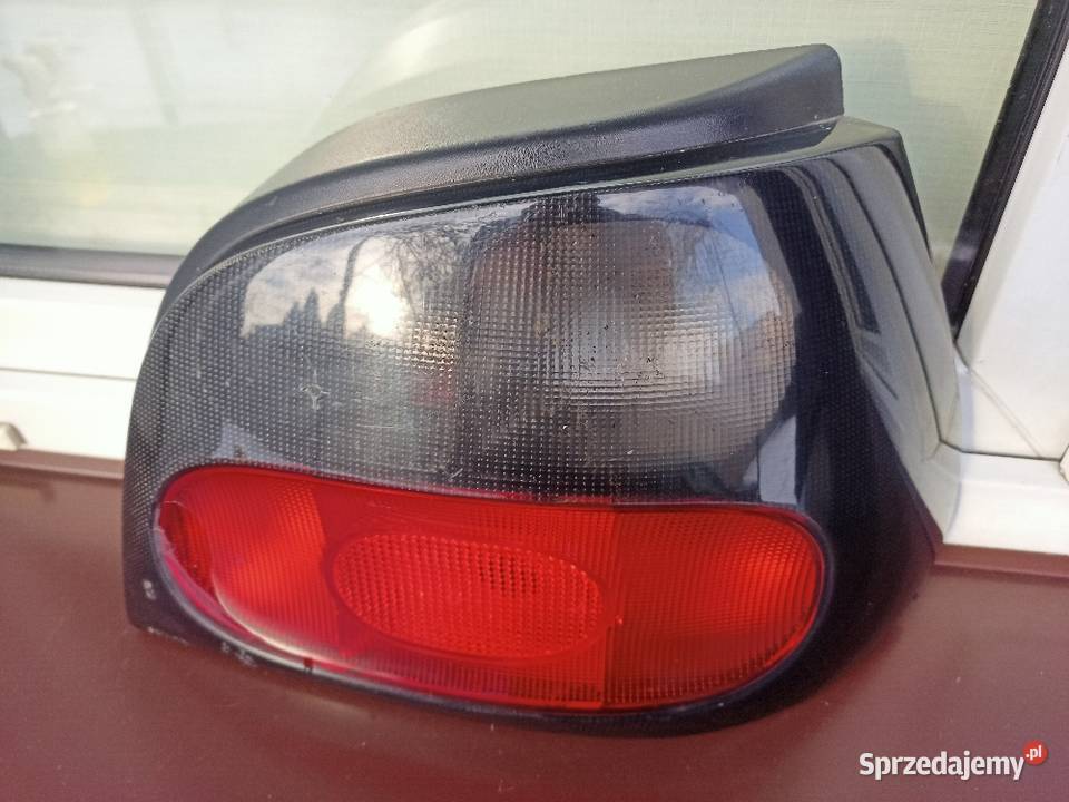 Renault Megane 1 I hatchback lampa tył tylna Lampy tylne