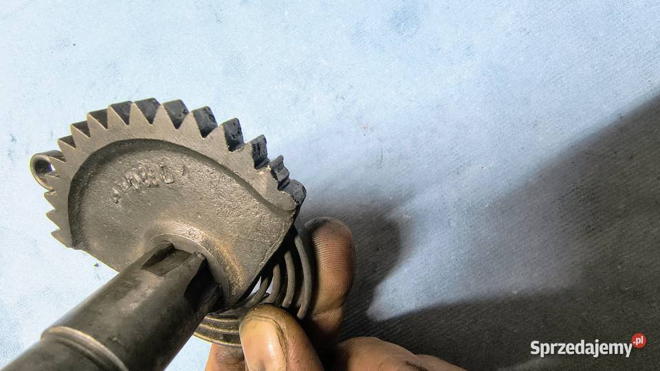 Wałek zębatka startera WSK 125 wfm shl Rzeszów