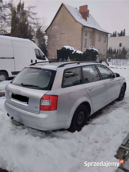 Audi a4b6 1 6 benzyna ładna Brodnica