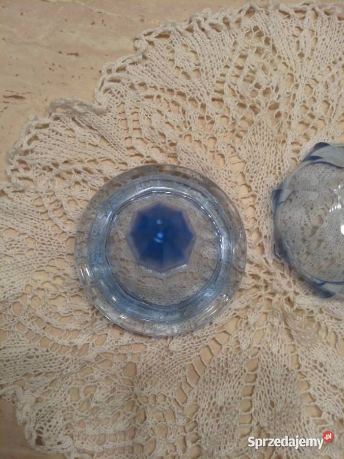 Cukiernica bombonierka z I poł XX w Nakło nad Notecią