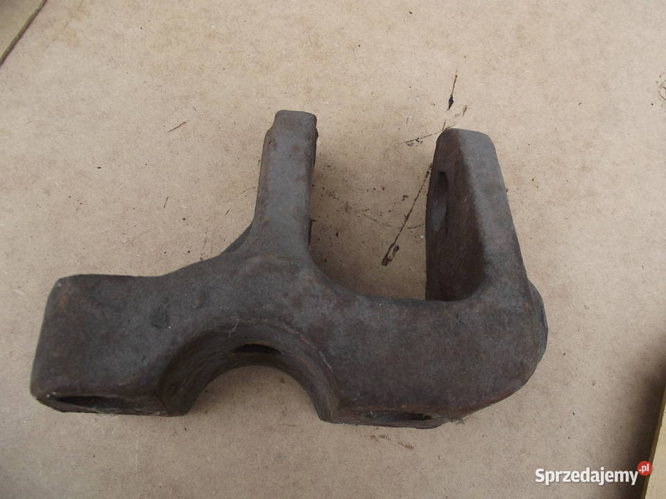 Uchwyt wałka zawieszenia belek T 150 K Parczew