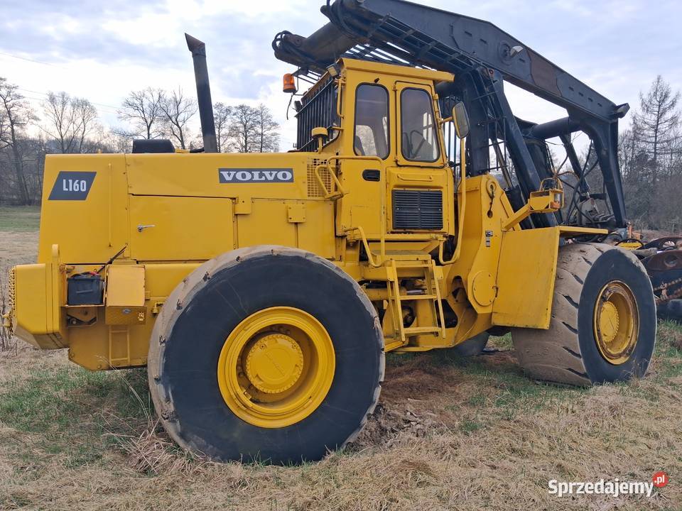 Ładowarka do drewna chwytak przeładunkowa Volvo Koparko ładowarki Chojnów