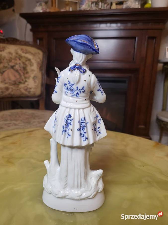 Porcelanowa figurka 2 Kalisz