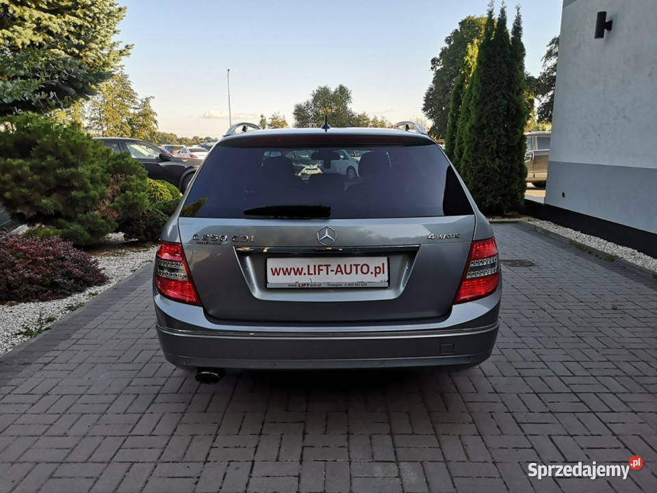 Mercedes C 250 22 CDI 204 4 MATIC Klimatr Navi srebrny Strzegom