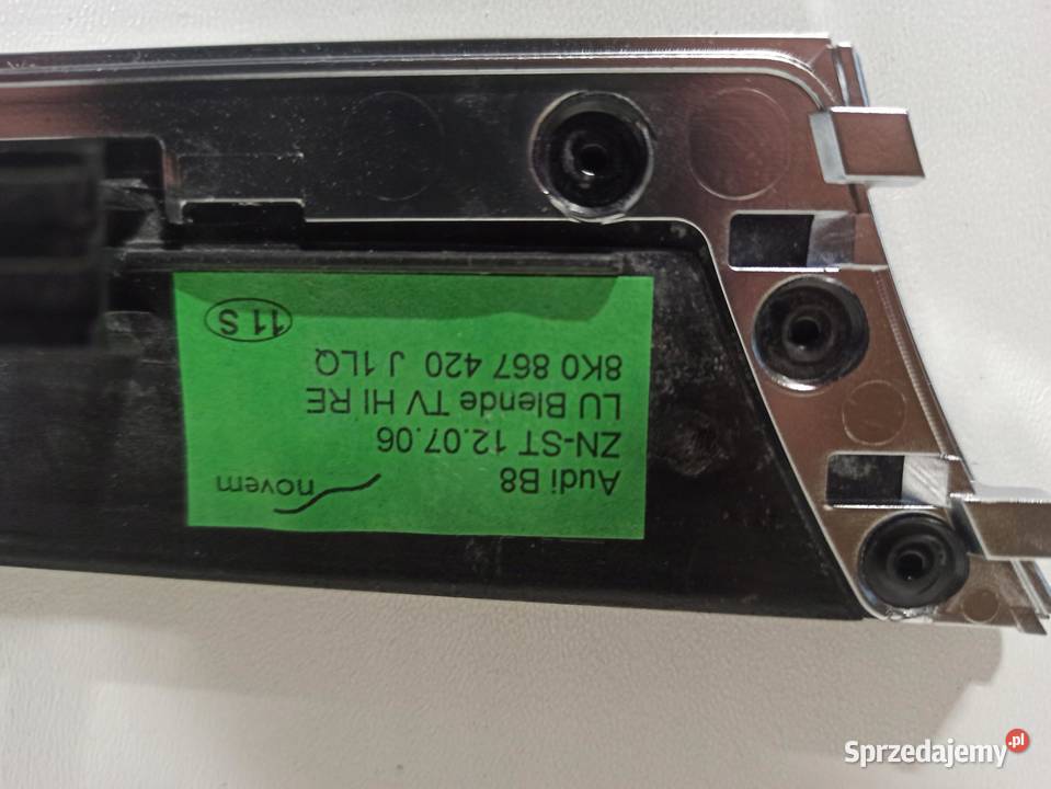 LISTWA OZDOBNA DRZWI PRAWY TYŁ AUDI A5 8K0867420