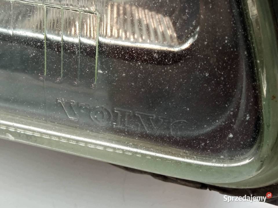 LAMPA PRZÓD PRAWA EU Volvo S60 I 20002009 osobowe
