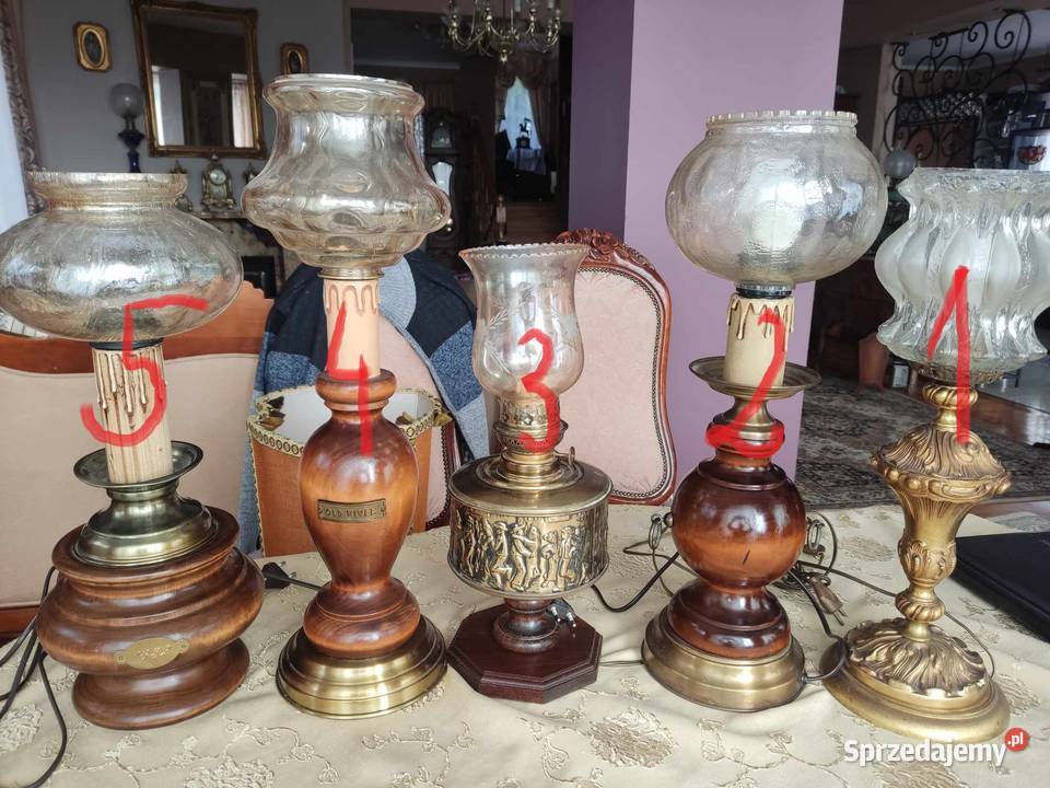 stara oryginalna lampa z kloszem