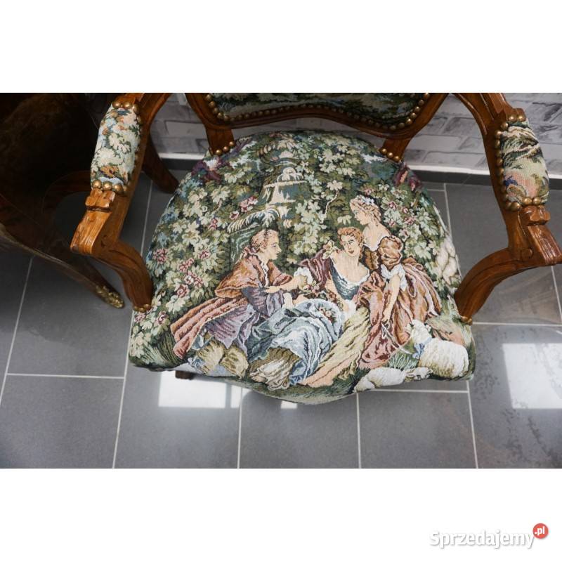 FOTEL STYLIZOWANY NA ANTYK Rzeszów