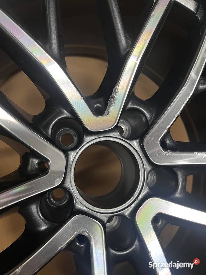 Felga Mercedes CKlasa C63 S E Performance W206 Gostyń
