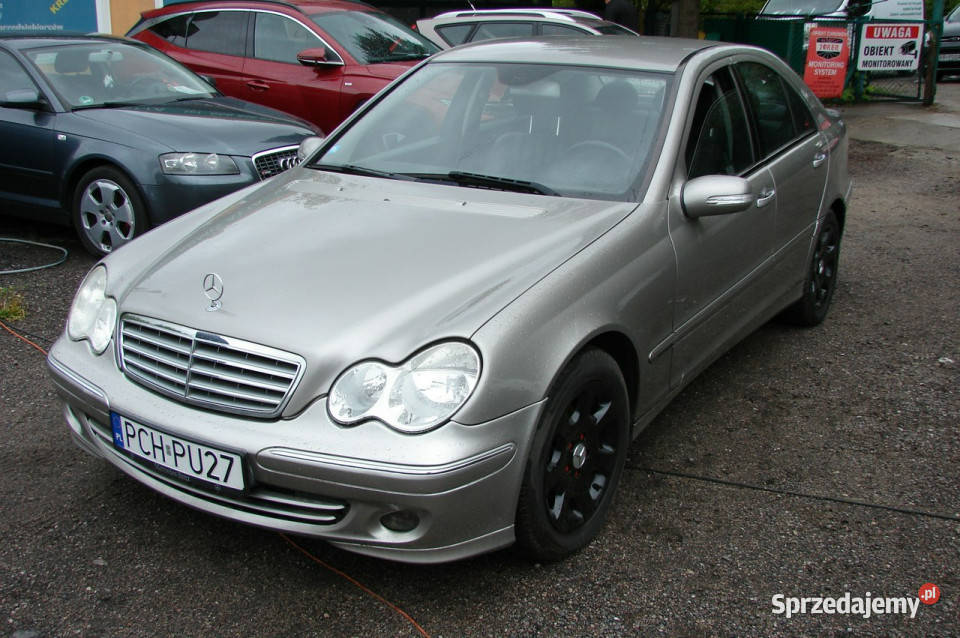 Mercedes C 220 22 CDI 136 W203 20002007 4/5 Piła sprzedam