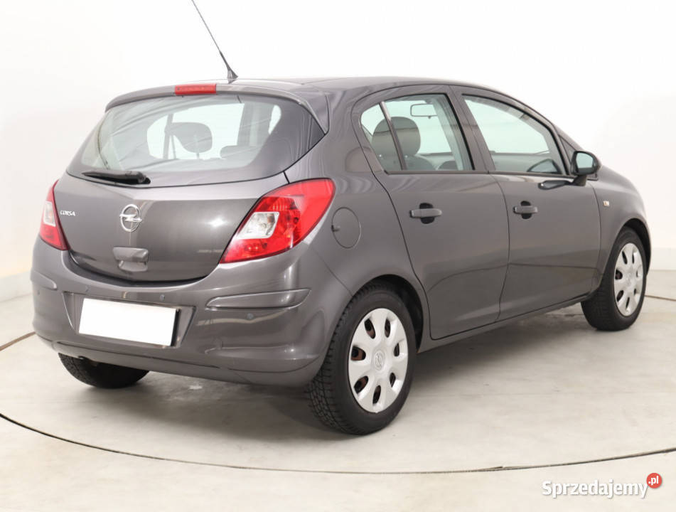 Opel Corsa 14 manualna Bielany Wrocławskie