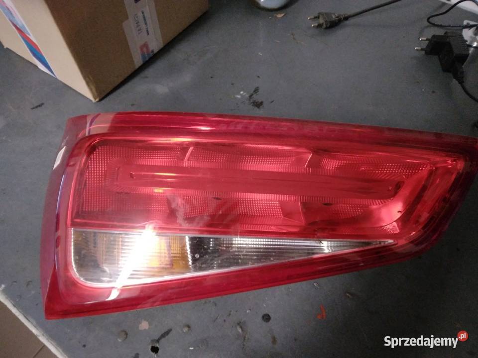 Lampa audi a1 osobowe kujawsko-pomorskie Włocławek