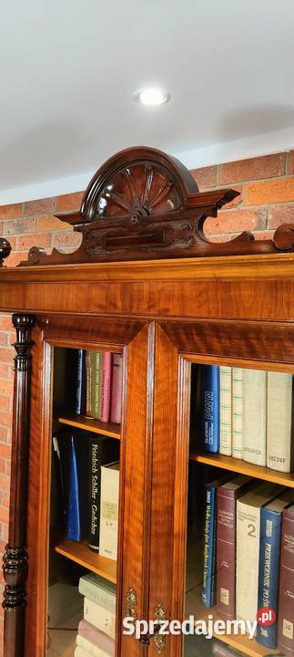 Ekskluzywna biblioteka witryna eklektyczna antyk Łagów