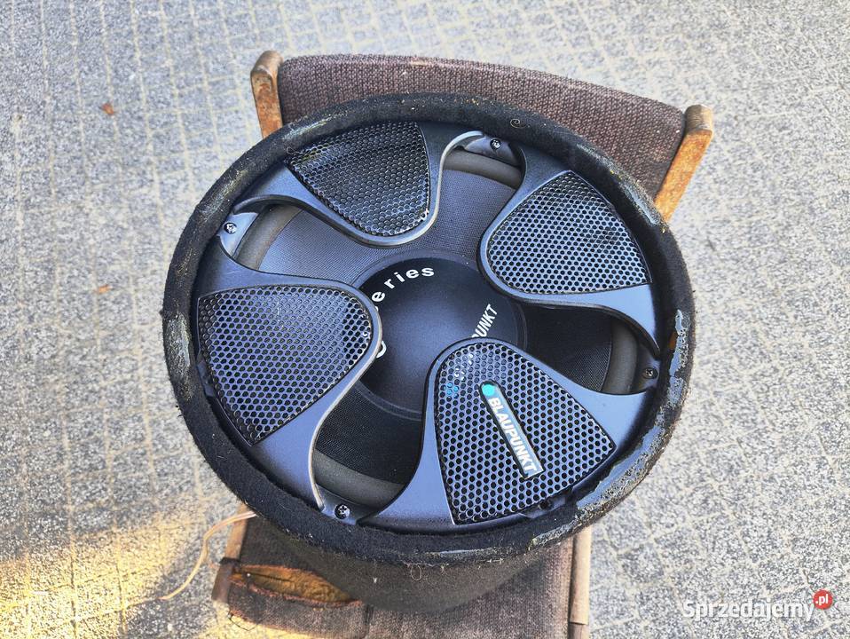 Tuba basowa bassowa subwoofer Blaupunkt GTT 1200 Niegowonice
