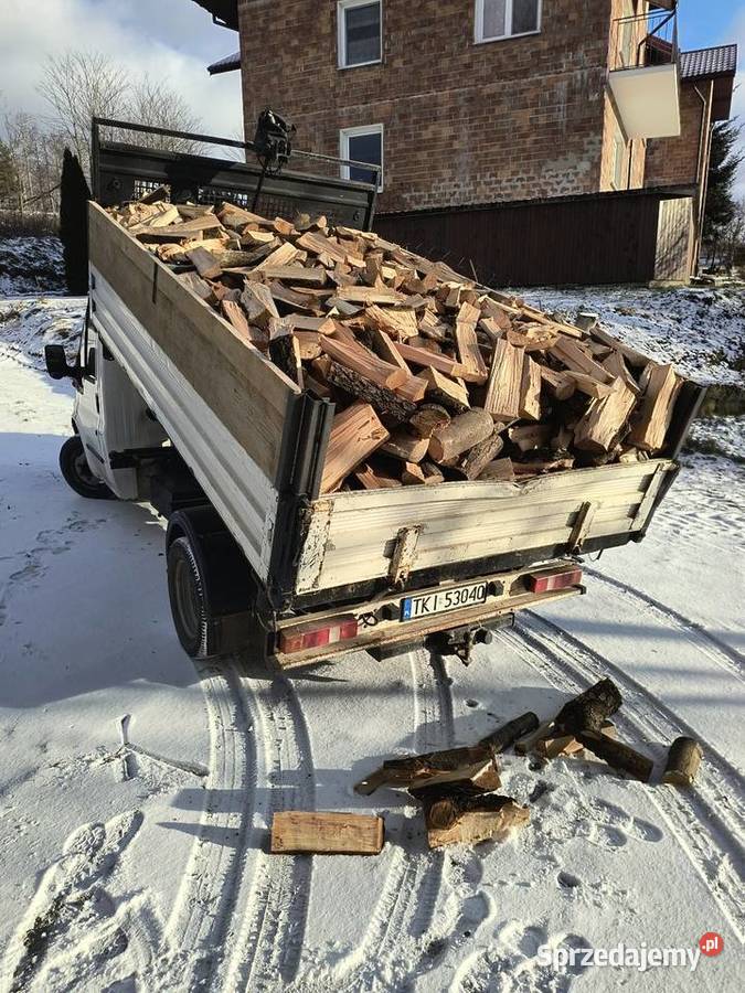 Sezonowane suche drewno opałowe kominkowe