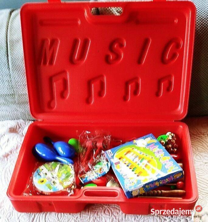 Instrument w walizce dzieci Słotwina