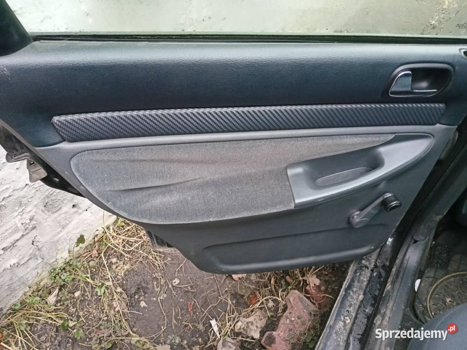 Tapicerki Komplet Audi A4 B5 a10 Wyposażenie wnętrza Myszków sprzedam