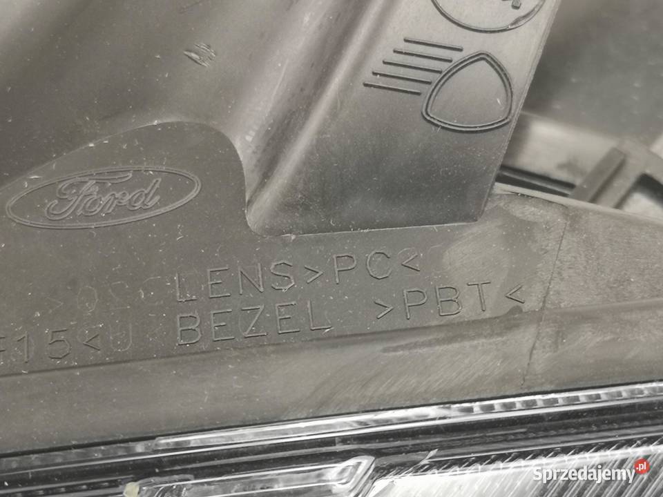 LAMPA LEWY PRZÓD FORD FOCUS II 20042012 NOWA sprzedam