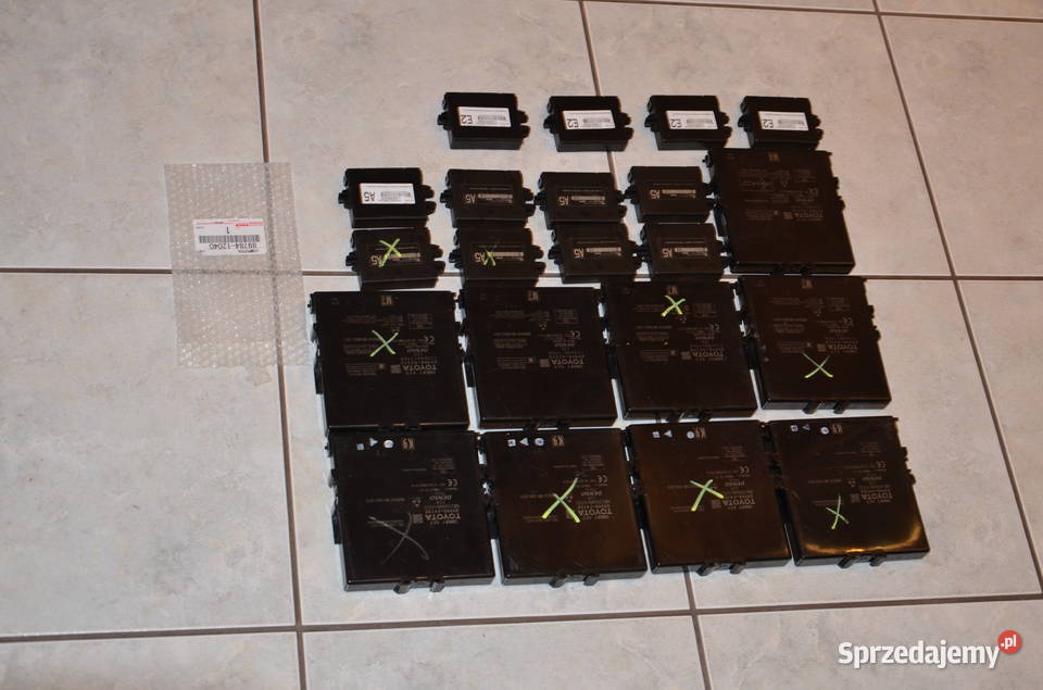 Toyoty CHR RAV4 Oryginalne sterowniki Jaworzno sprzedam