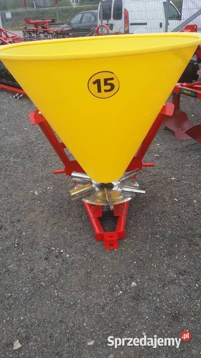 Rozsiewacz nawozów STRUMYK lejek plastikowy Ryki