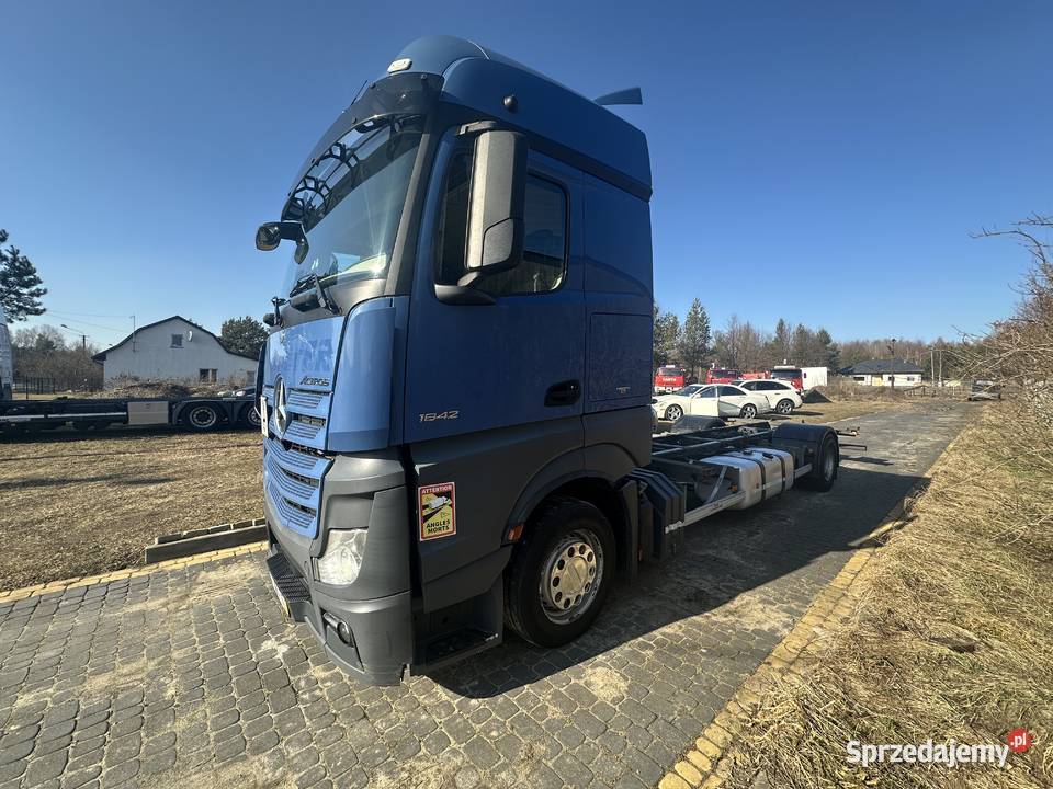 Mercedes Actros 1842 LOW DECK ZABUDOWA RAMA Do zabudowy świętokrzyskie Bliżyn sprzedam
