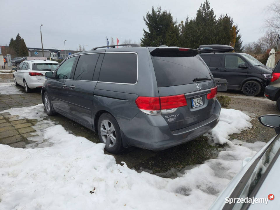 Honda Odyssey 35V67osóbDVDSBD III 20042010 gniazdo SD Kętrzyn