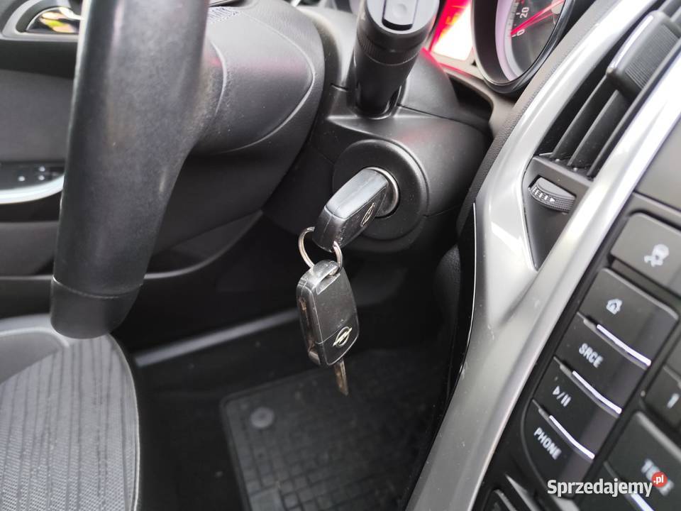 Opel Astra 14 Turbo Energy 120 2014r manualna Rzeszów sprzedam