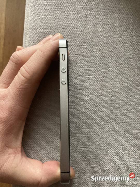 iPhone 5S 16GB Black uszkodzony BEZ ICLOUD Apple / iPhone mazowieckie