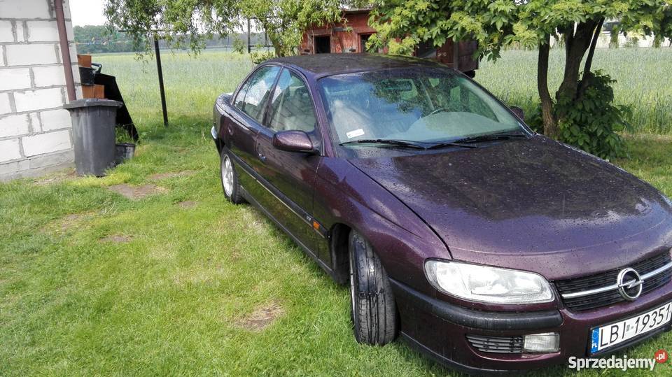 Opel omega b światła przeciwmgłowe lubelskie Biała Podlaska sprzedam