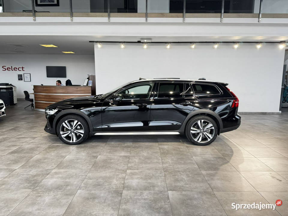 Volvo V60 Cross Country Plus 20 B4 197 automat garażowany małopolskie