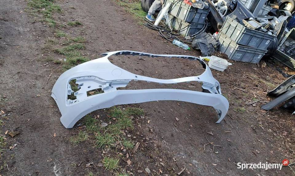 Zderzak przedni Ford Kuga III STLine Zderzak osobowe sprzedam