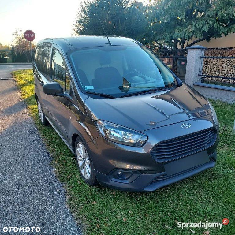 Transit COURIER 2021r Lift Salonowy Kraków sprzedam