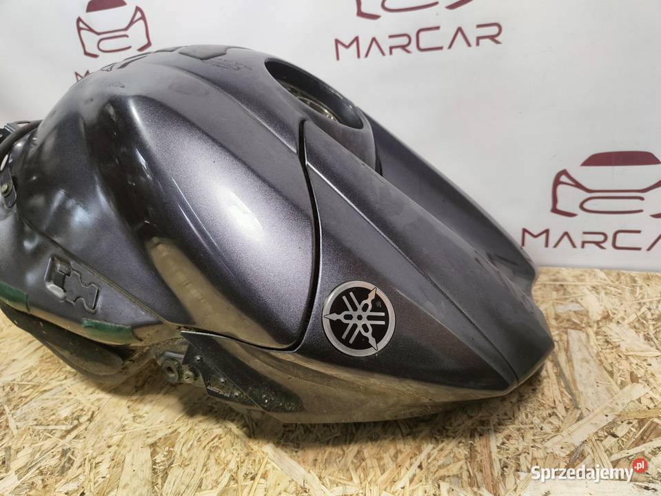 Zbiornik Bak Plus Pompa Paliwa Yamaha R1 RN12 Zbiorniki paliwa