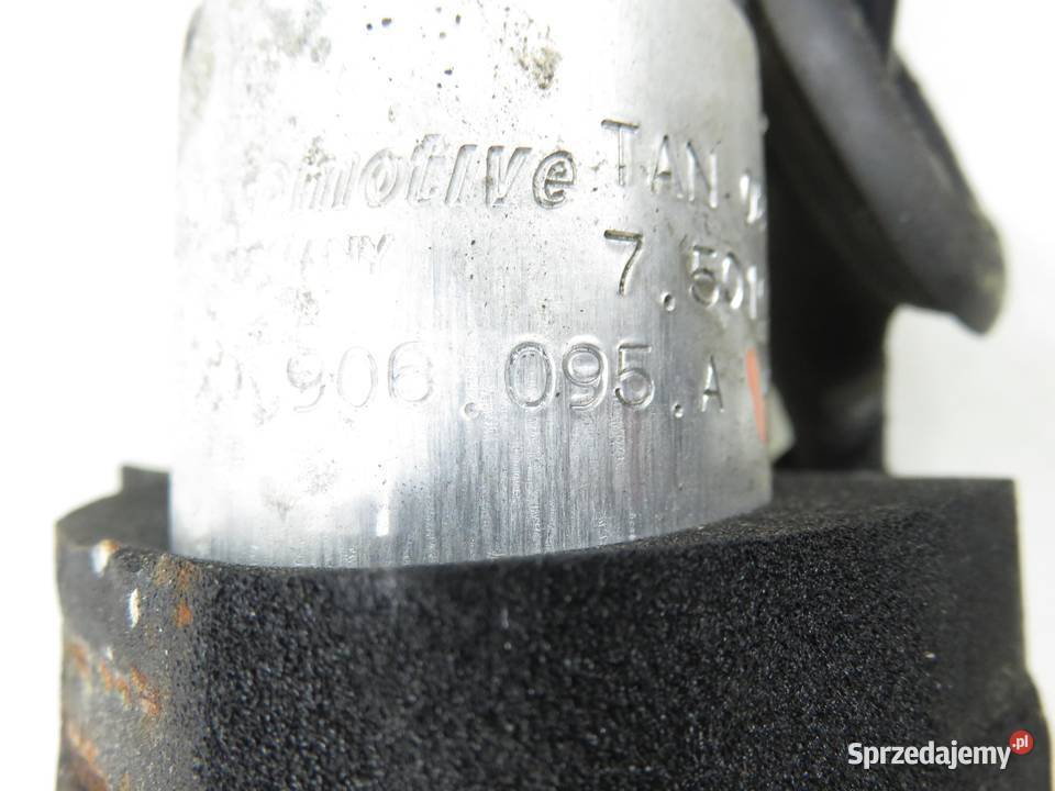 POMPA PALIWA AUDI A5 8T3 27 TDI CGKA 8K0906095A osobowe sprzedam