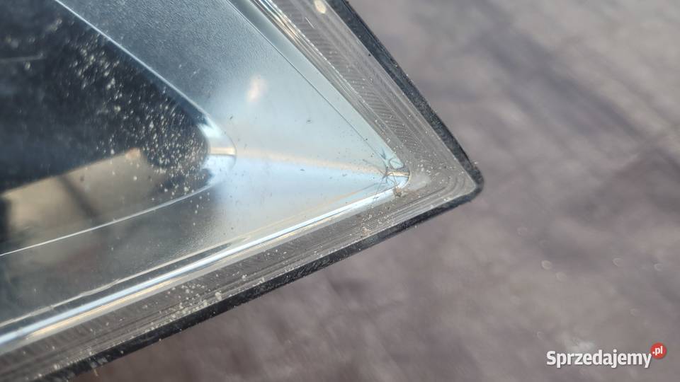 VOLVO V60 S60 REFLEKTOR PRAWY LAMPA PRZÓD PRAWA śląskie