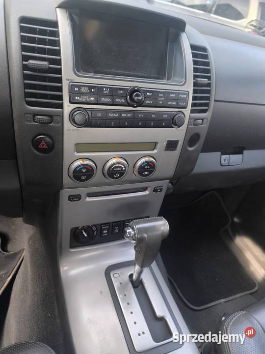 Nissan Navara d40 automat mały przebieg diesel Mielec