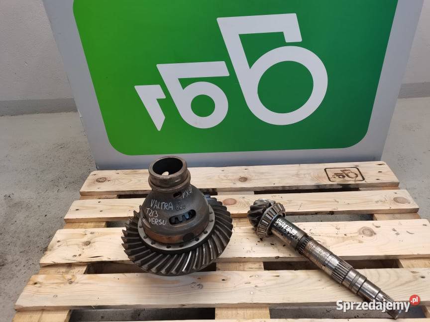 Valtra T213 Versu Środek mostu TB0147