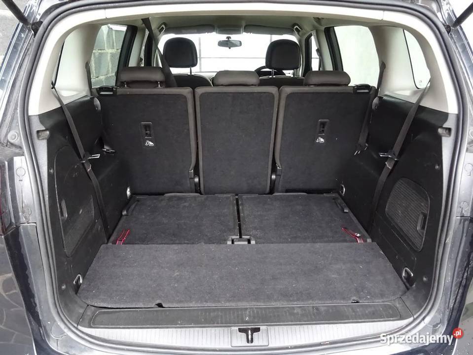 Bagażnik podłoga wykładzina schowki boczek osobowe Tapicerki samochodowe Parcice