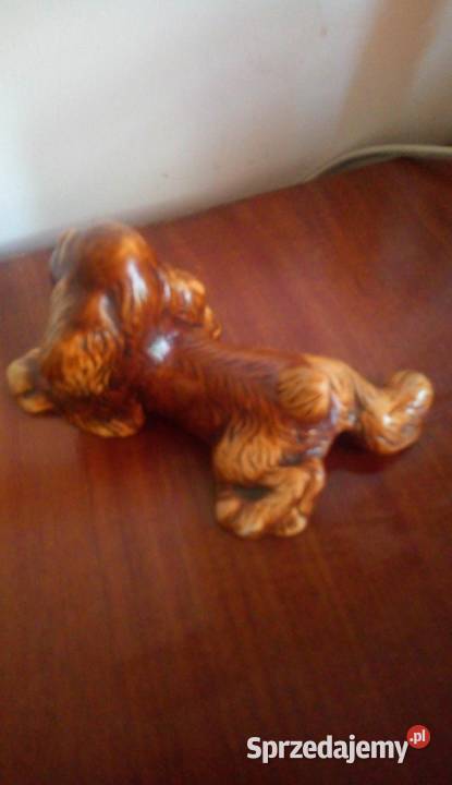 Figurka dekoracja piesek Prl Pozostałe