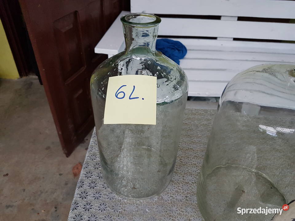 Banki szklane na wino