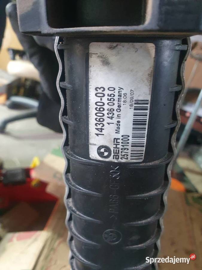 Chłodnica wody Behr BMW e38 e39 28 chłodnice Sietesz