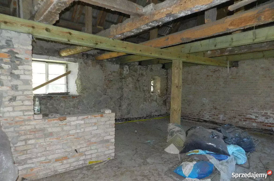 Dom 90 m2 stodoła na działce 019 ha Sienno Sienno