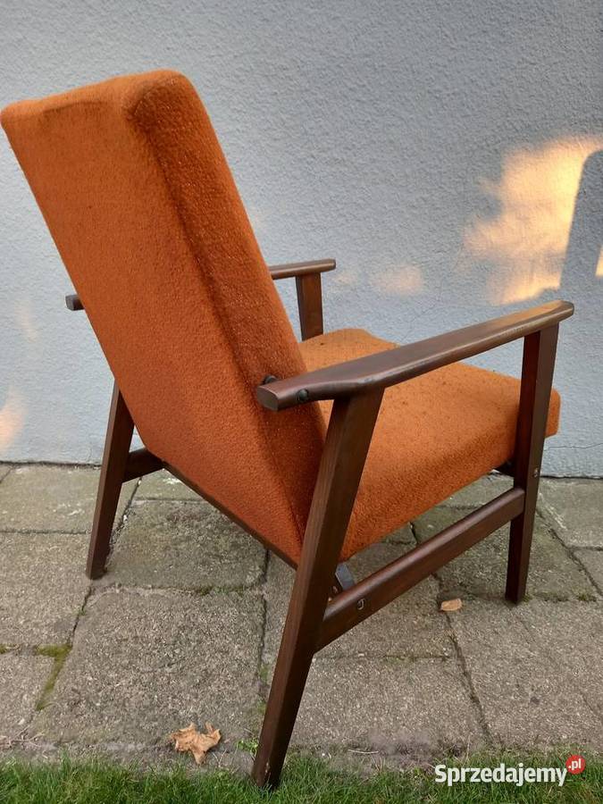 Stary fotel Śnieżnik PRL vintage Rawicz