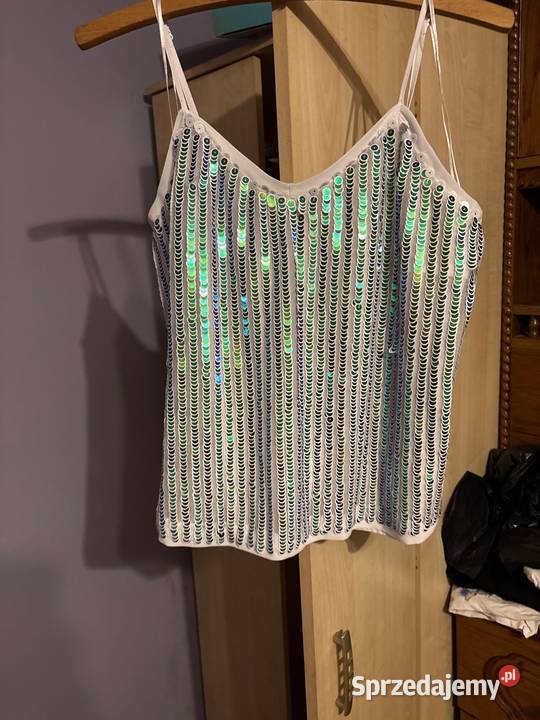 Bluzka z cekinami na ramiączkach Krzeszów